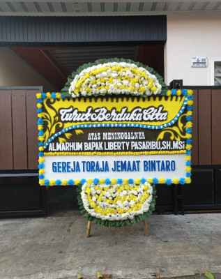 Papan Bunga Duka di Swandiwe